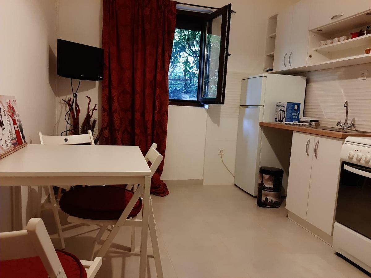Studio Jeff 1 Apartment Kotor Exterior photo